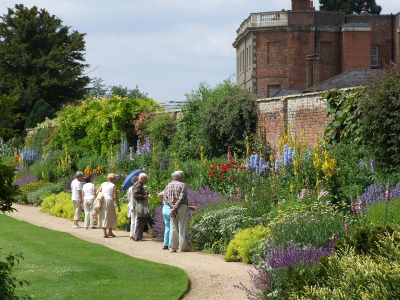 Waterperry Gardens